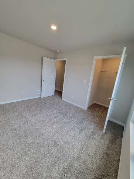 Building Photo - 4920 Copper Rdg Cir