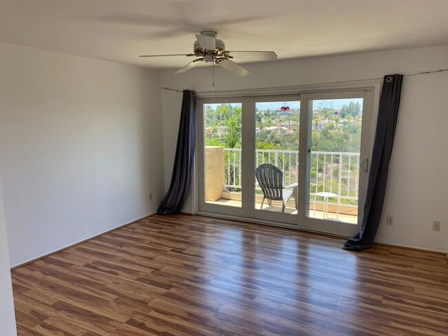 Building Photo - Upgraded 3 bedroom in Bonita with Amazing ...