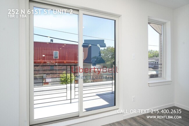 Building Photo - 252 N 61st St