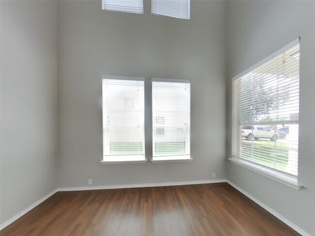 Building Photo - 26106 Ripley Hills Dr