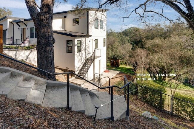 Building Photo - Modern Studio with Private Entry and Scenic Views in El Dorado Hills!