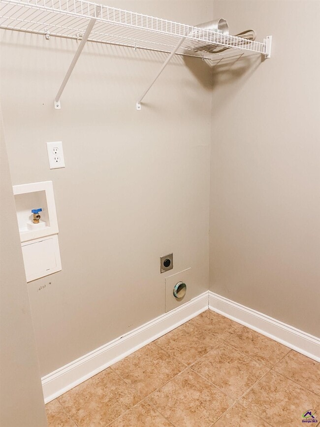 Building Photo - 609 Wooden Eagle Trail