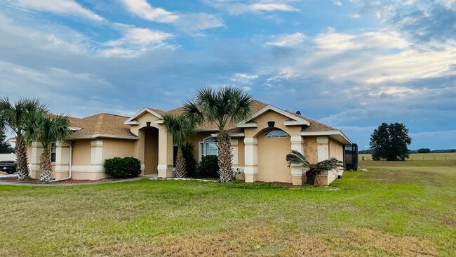 Building Photo - 9946 SE 64th Ave