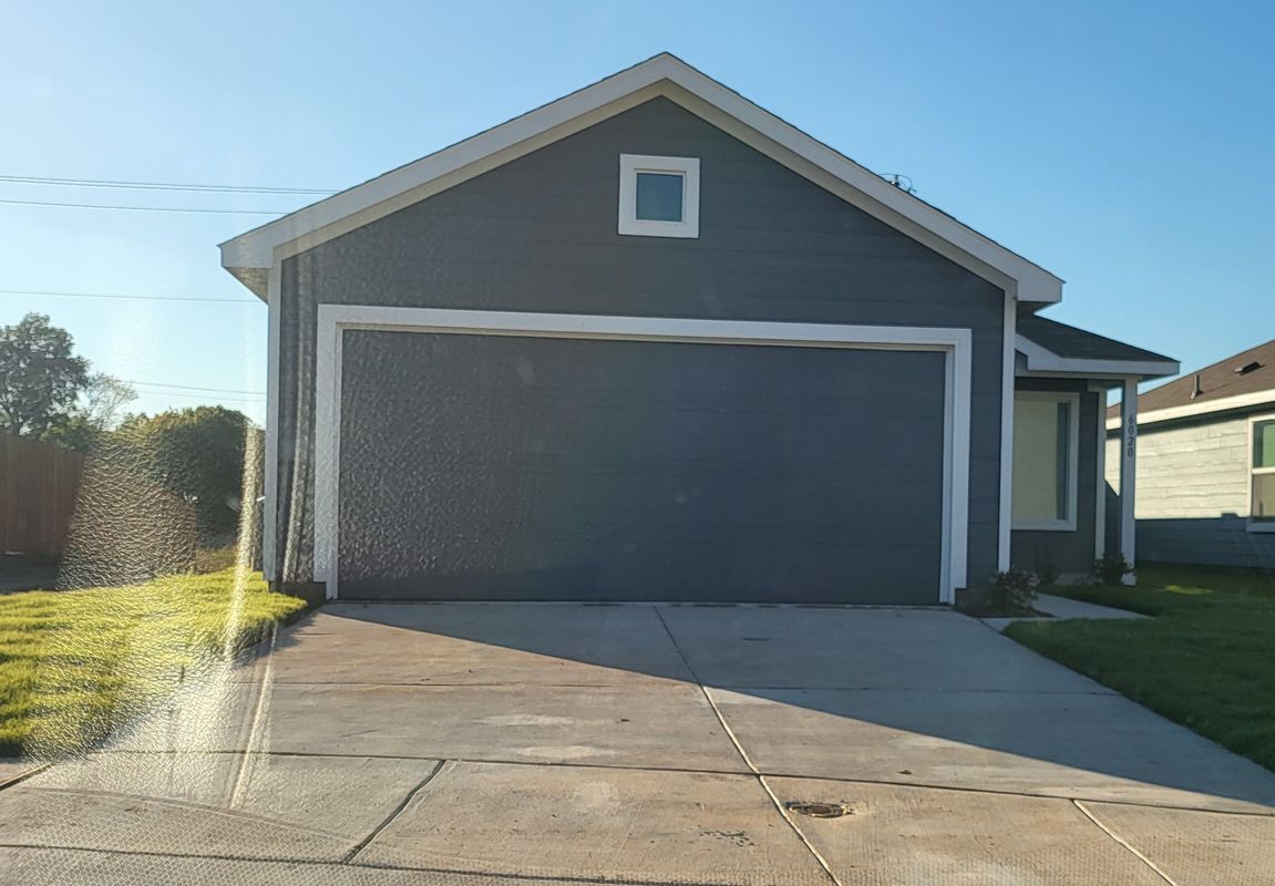 Building Photo - 6020 Sumlin Wy