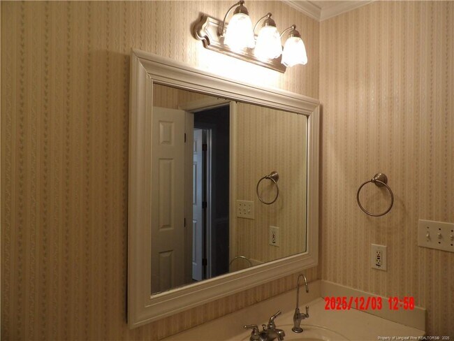 Building Photo - 432 Grape Arbor Dr