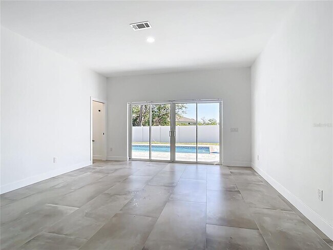 Building Photo - 159 Antilla Dr