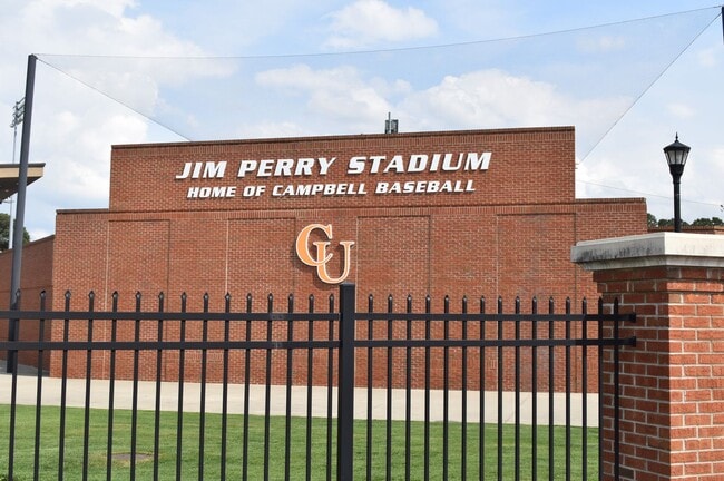 Building Photo - Three bedroom - Three bathroom apartments at University Park in Lillington, NC!