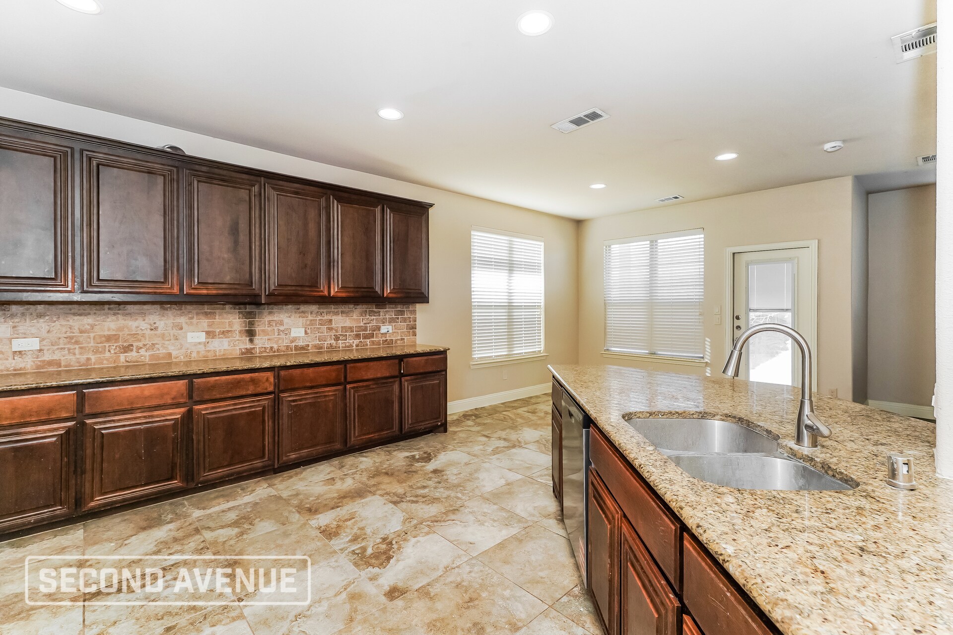 Building Photo - 401 Bamborough Dr