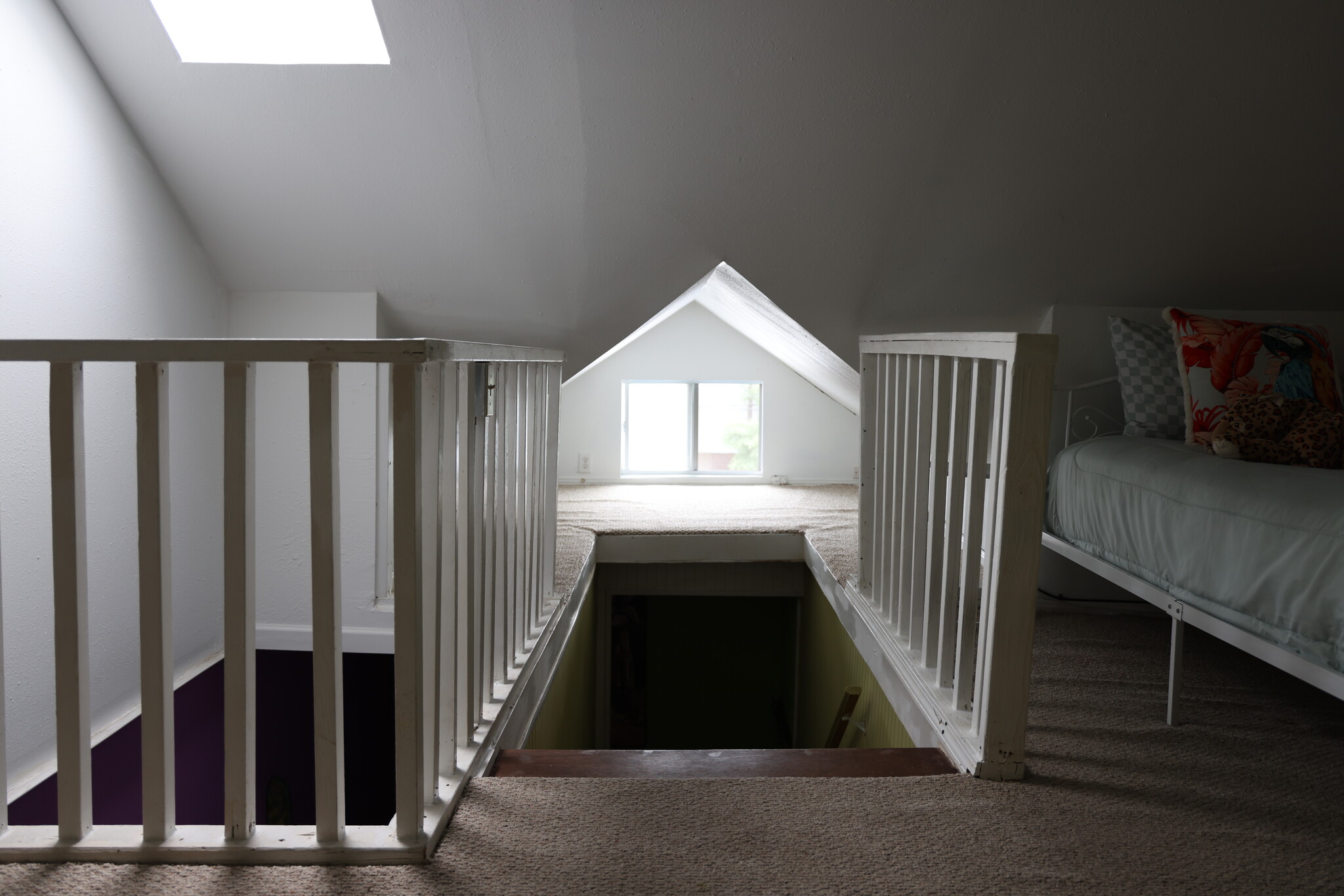 Building Photo - 405 W Drew St