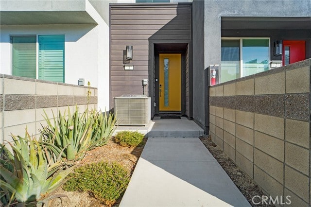 Primary Photo - 3640 S Allston Paseo
