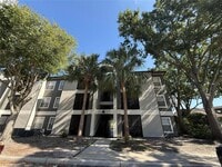 Building Photo - 8915 Latrec Ave