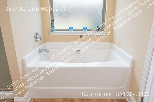 Building Photo - 3597 Autumn Woods Dr