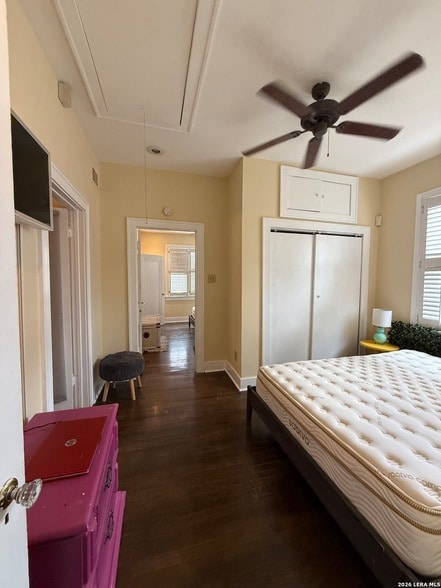 Building Photo - 402 W Elsmere Pl