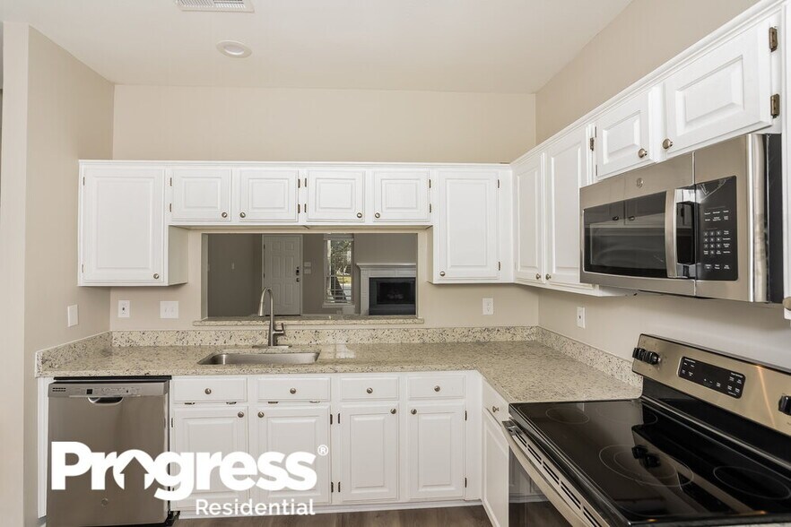 Building Photo - 11659 Foxford