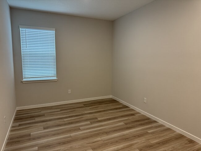 Building Photo - 96549 Stillpoint Wy