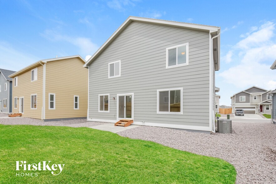 Building Photo - 10645 Luneth Dr