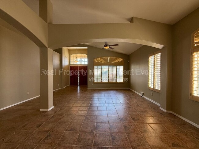 Building Photo - 4721 E Bighorn Ave