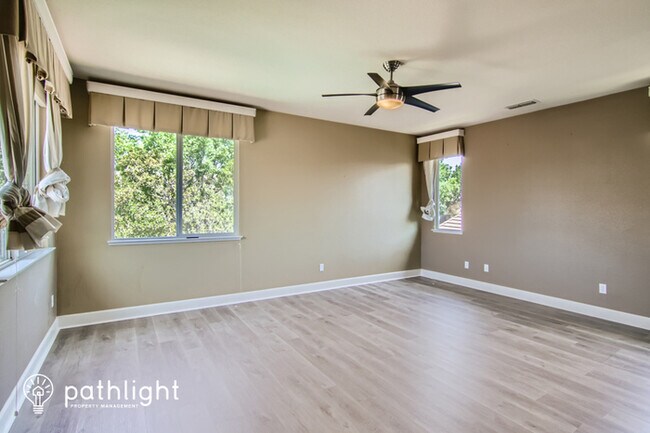 Building Photo - 6142 Big Bend Dr, Roseville, CA, 95678