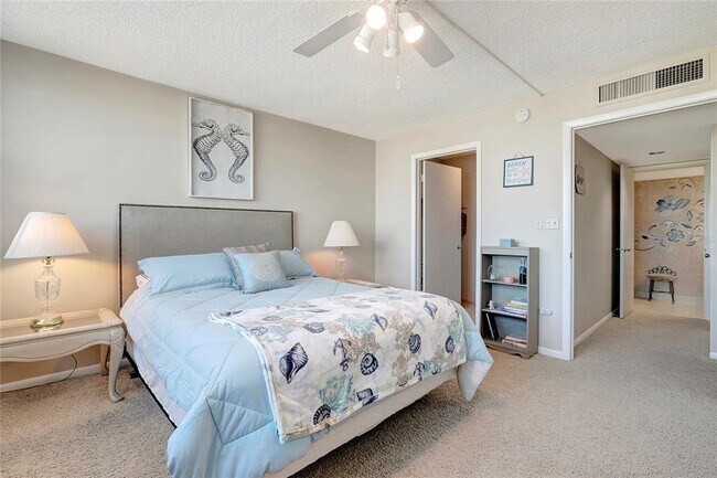 Building Photo - 500 Treasure Island Causeway