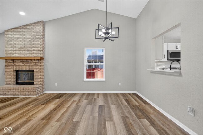 Building Photo - 12126 Blue Springs Ln