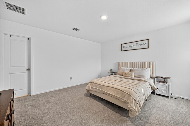 Building Photo - 228 Laura Leigh Ln