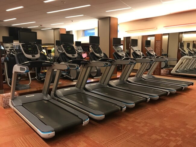 Building Photo - 400 E Randolph St