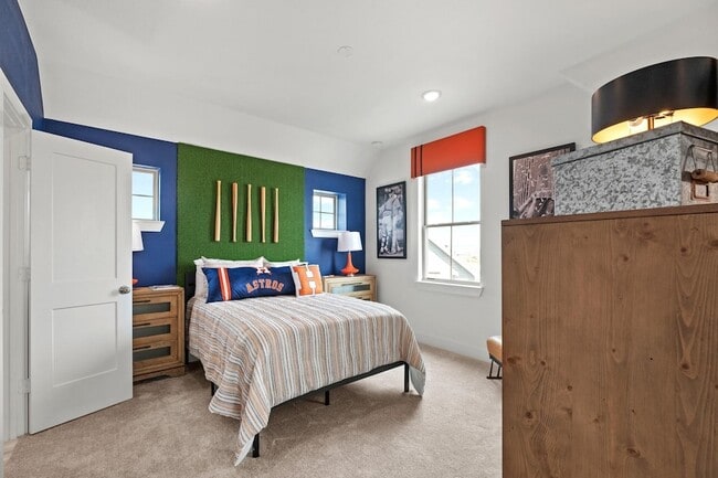 Building Photo - 7630 Redbud Orch Rd