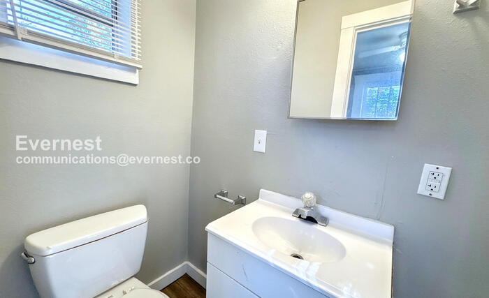 Building Photo - 1509 44th St Ensley