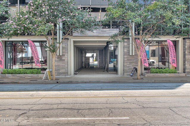 Building Photo - 388 Cordova St