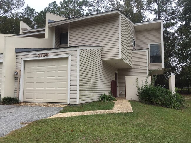 Primary Photo - 3136 Tyndall Dr
