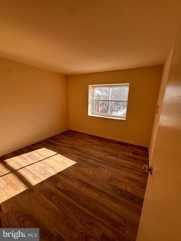 Building Photo - 4513 Logsdon Dr