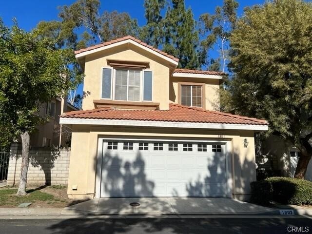 Primary Photo - 1907 Palomino Dr