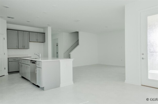 Building Photo - 3193 Country Side Dr