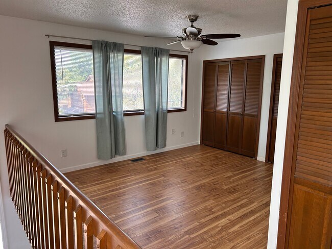 Building Photo - 234 Cedar Grove Dr