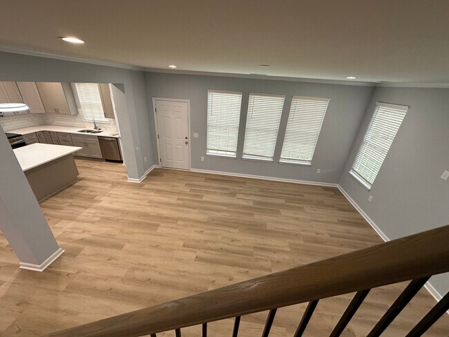 Building Photo - 517 Cardamon Ct