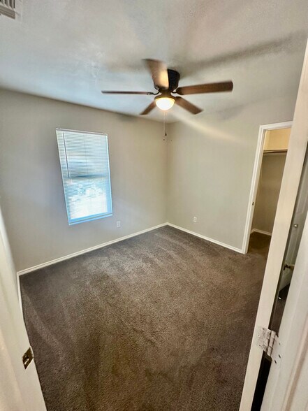 Building Photo - 768 Avondale Ave