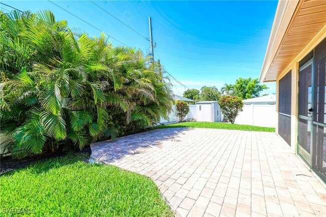 Building Photo - 15537 Copra Ln