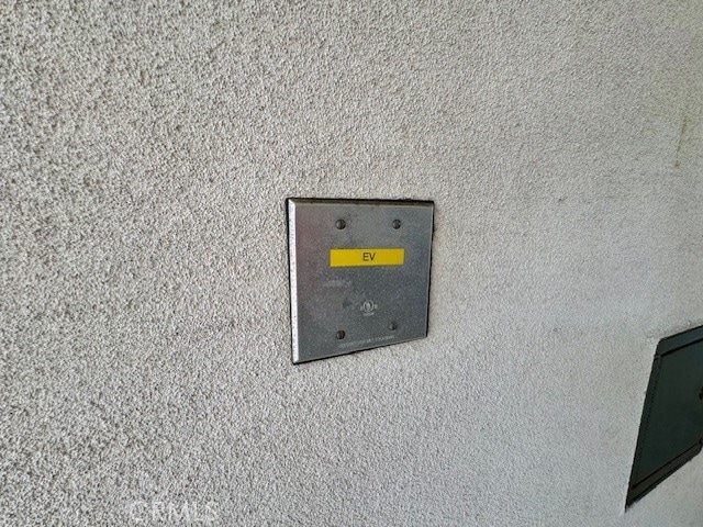 Building Photo - 1212 Fedora St