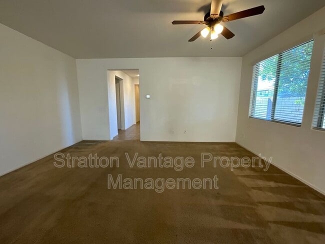 Building Photo - 3432 E Russell St