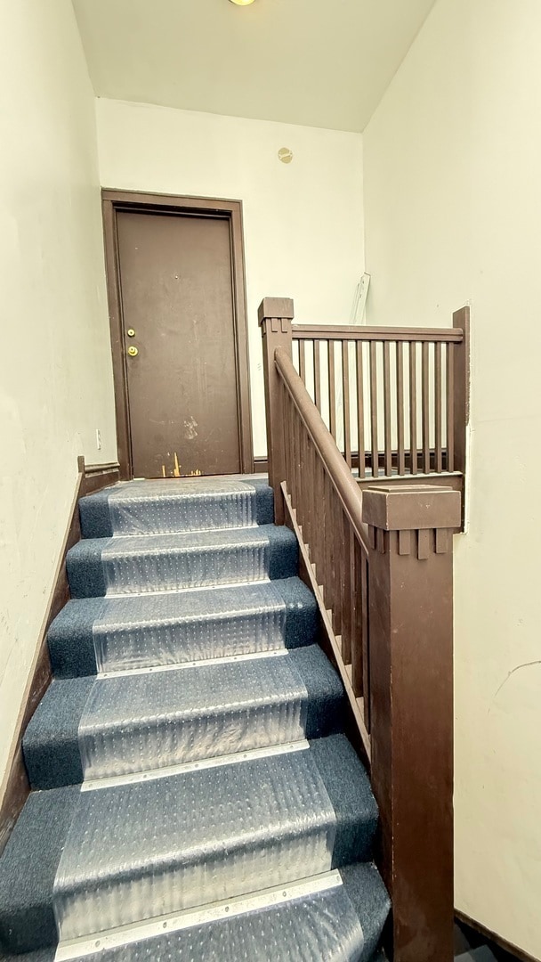 Building Photo - 4117 W Wilcox St