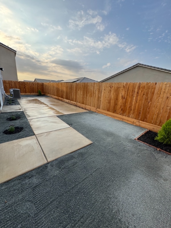 Building Photo - 1137 Granite Dr