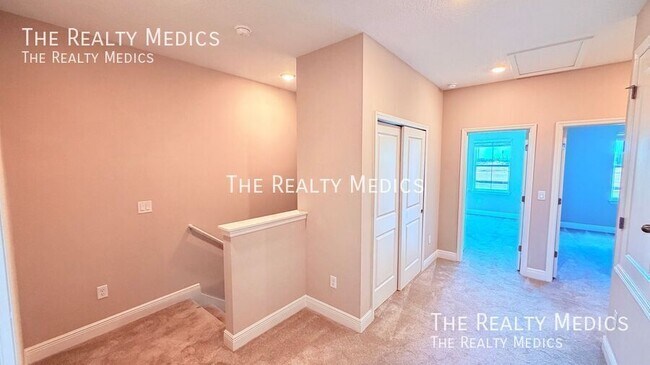 Building Photo - 6495 Cyrils Dr