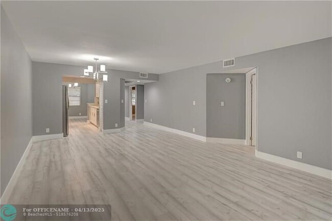 Building Photo - 1704 Andros Isle