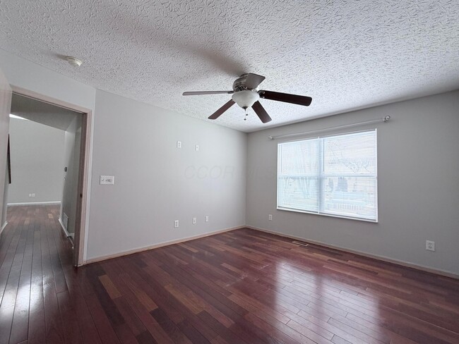 Building Photo - 9135 Windy Creek Dr