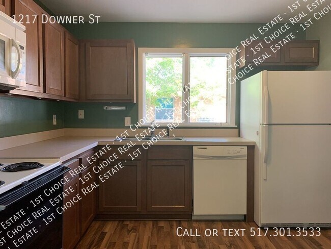 Building Photo - 1217 Downer Ave