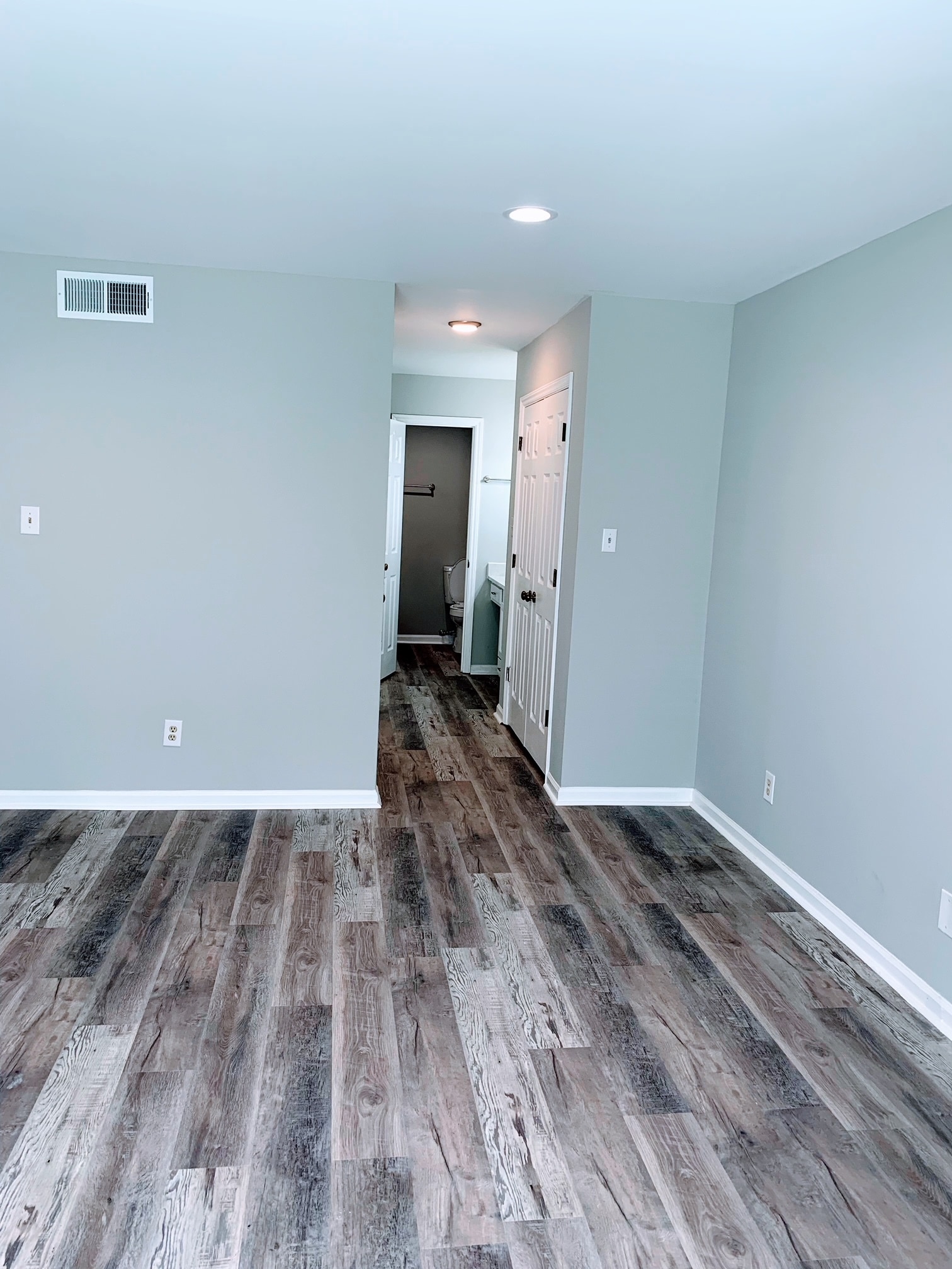 Hall with Closets to Bedroom Ensuite - 7224 Winery Ln