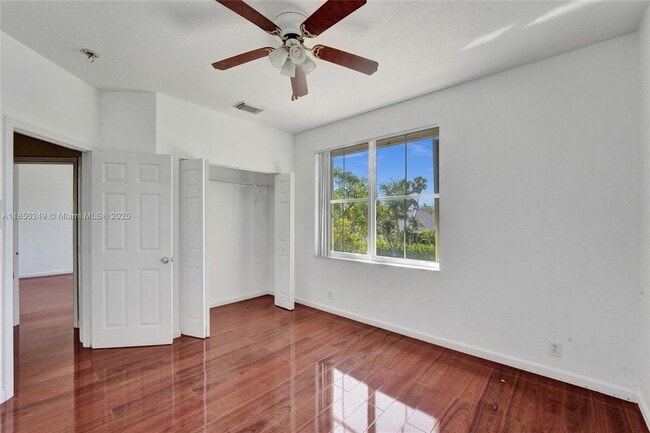 Building Photo - 10730 NW 56th Ct