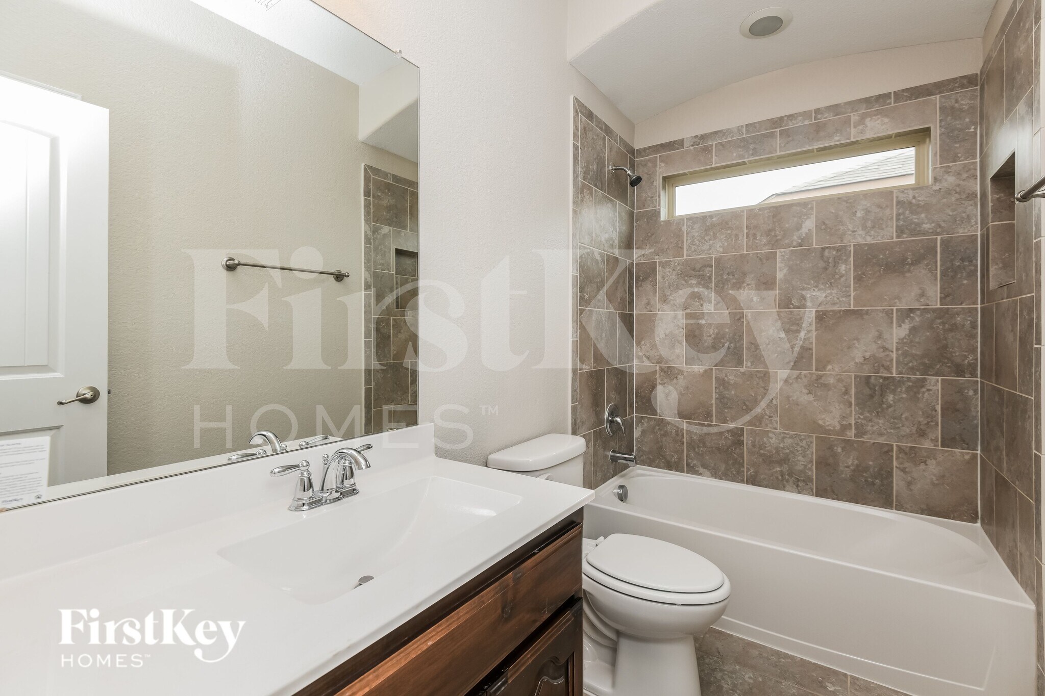 Building Photo - 1205 Jake Ct