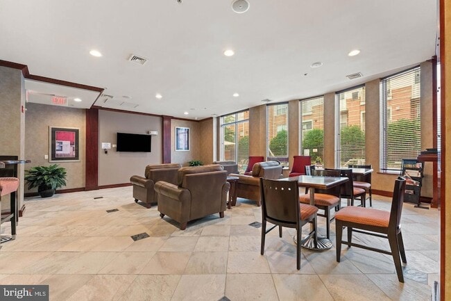 Building Photo - 9486 Virginia Center Blvd