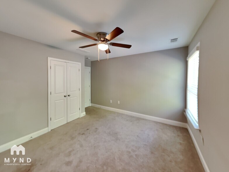 Building Photo - 7730 Fawn Cir